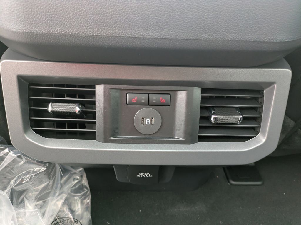 2026 Ford F-350 Super Duty LARIAT