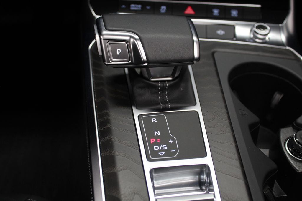 Thumbnail: 2023 Audi A6 - 15