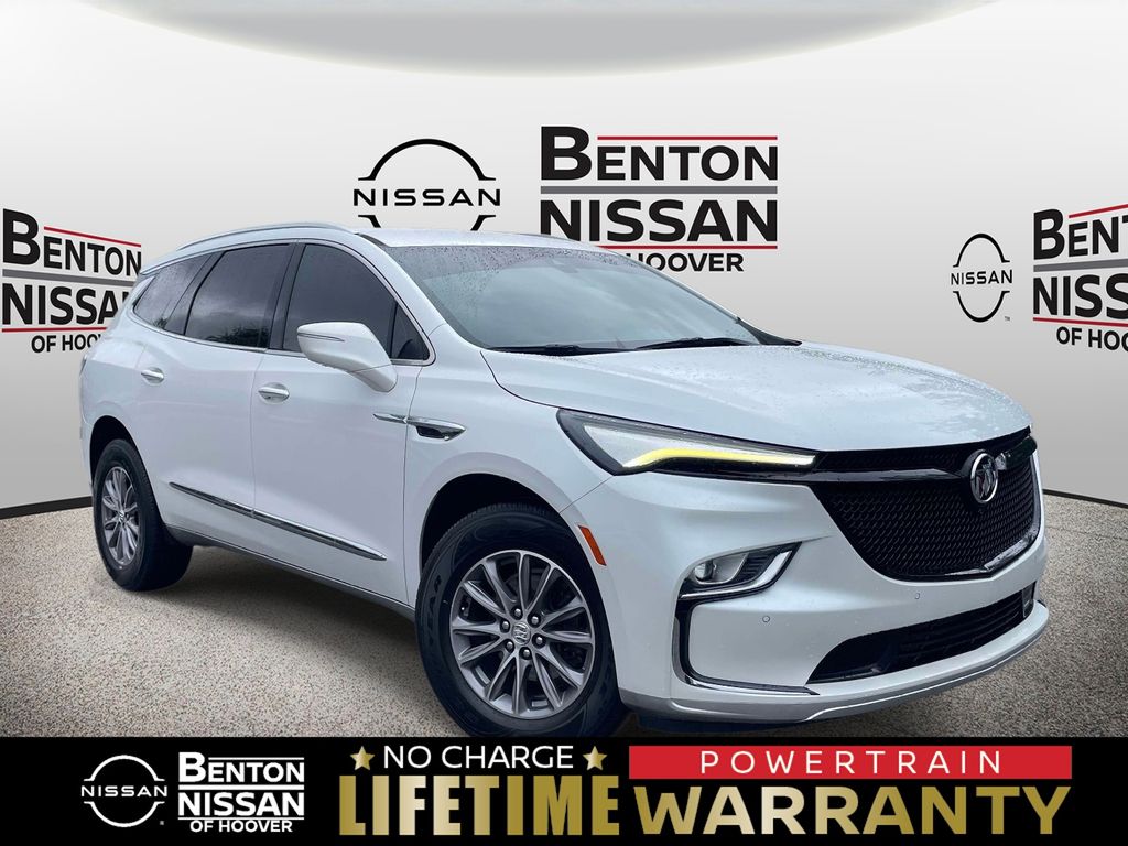White Frost Tricoat 2023 Buick Enclave SUV / Crossover Front-Wheel Drive 9-Speed Automatic