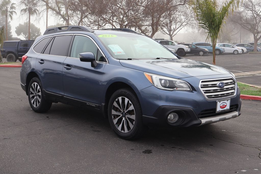 2016 Subaru Outback 2.5i Limited 3