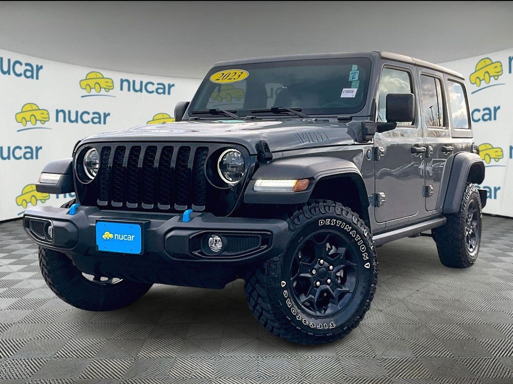 2023 Jeep Wrangler — photo 3