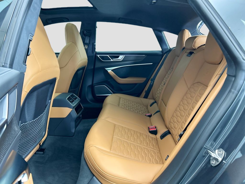 Thumbnail: 2025 Audi RS 7 - 20