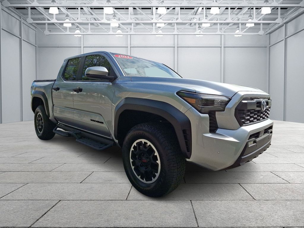2024 Toyota Tacoma TRD Off-Road 3