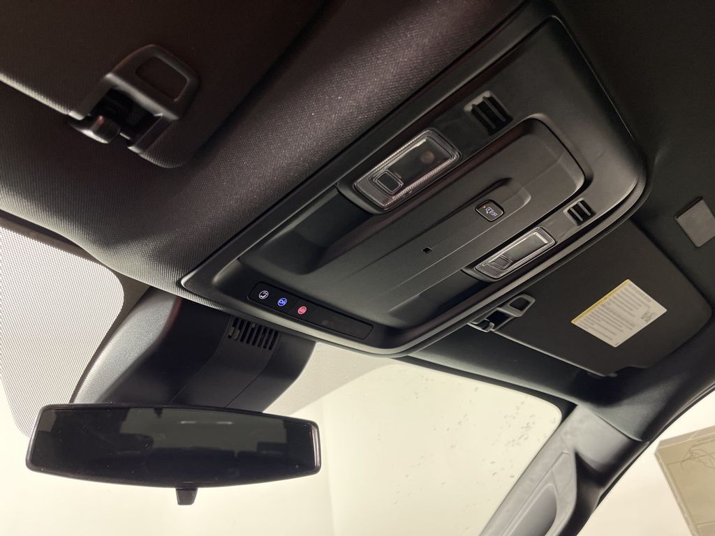 Thumbnail: 2026 Chevrolet Tahoe - 28