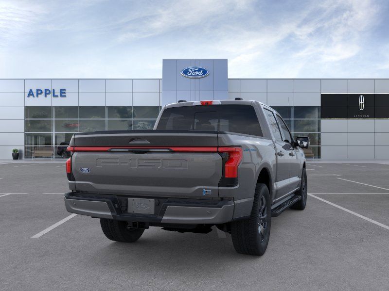 2025 Ford F-150 Lightning LARIAT