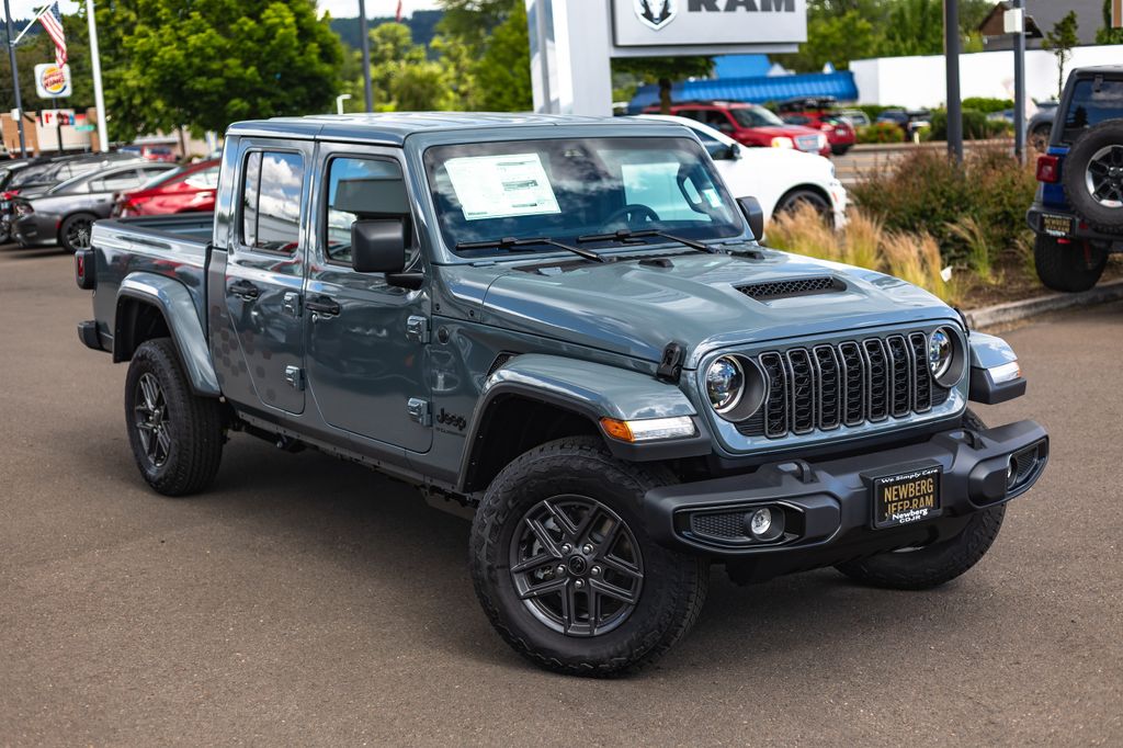2026 Jeep Gladiator Sport S thumbnail 2