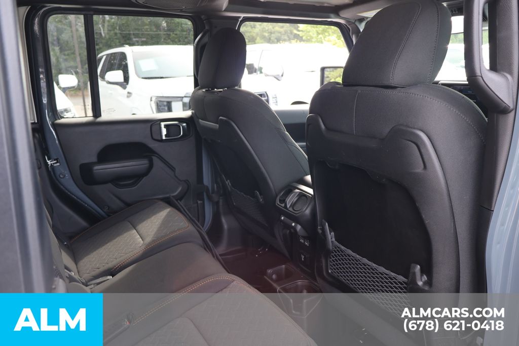 Used 2026 Gray Jeep Mojave image 22