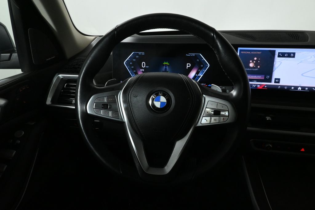 Thumbnail: 2024 BMW X7 - 18