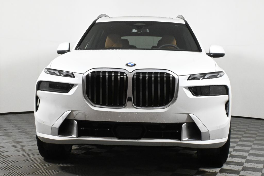 2025 BMW X7 xDrive40i 10