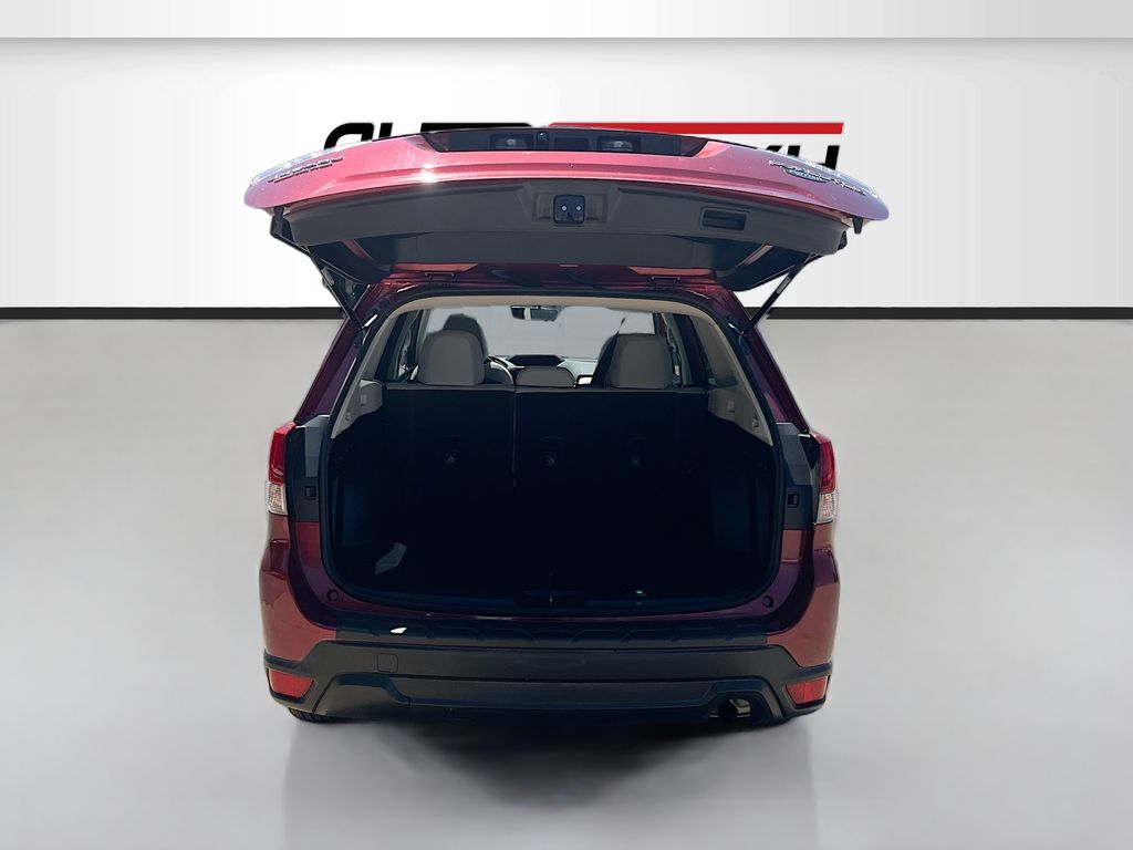 Used 2020 Red Subaru Premium image 25