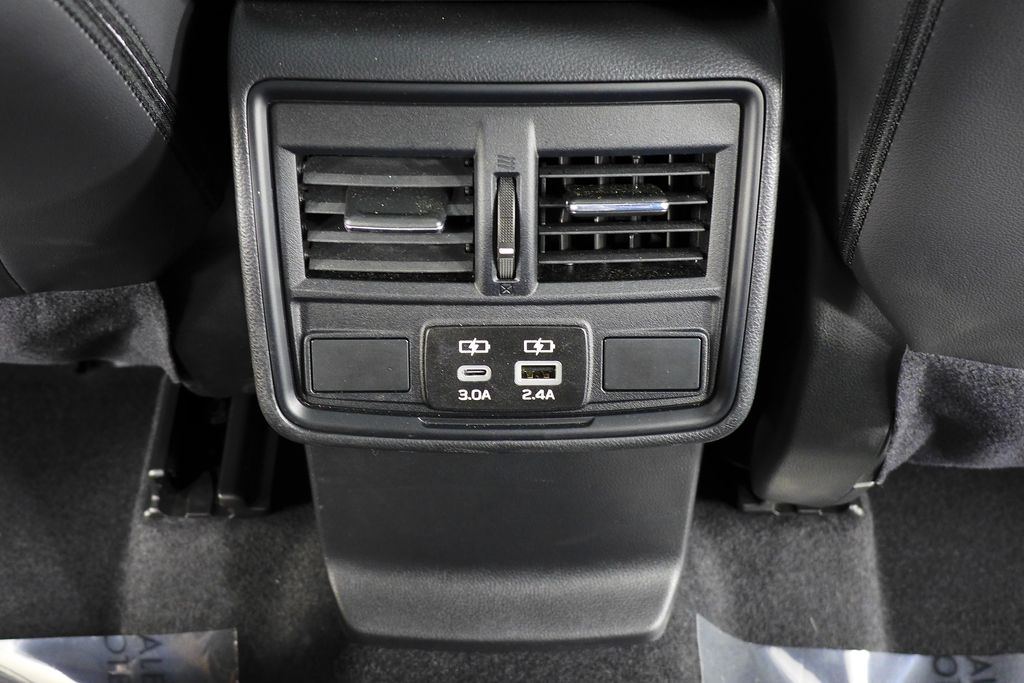 2025 Subaru Forester Premium 24