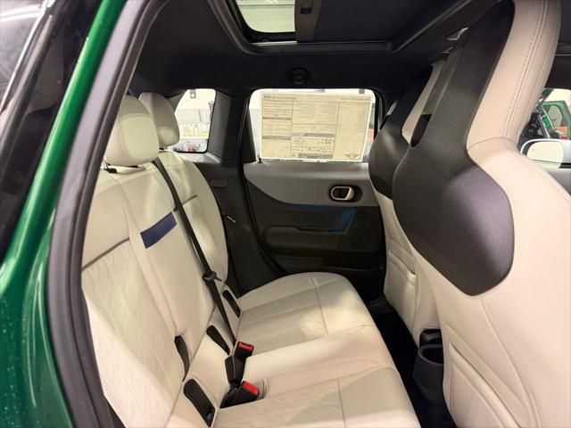 Thumbnail: 2026 MINI Cooper - 26