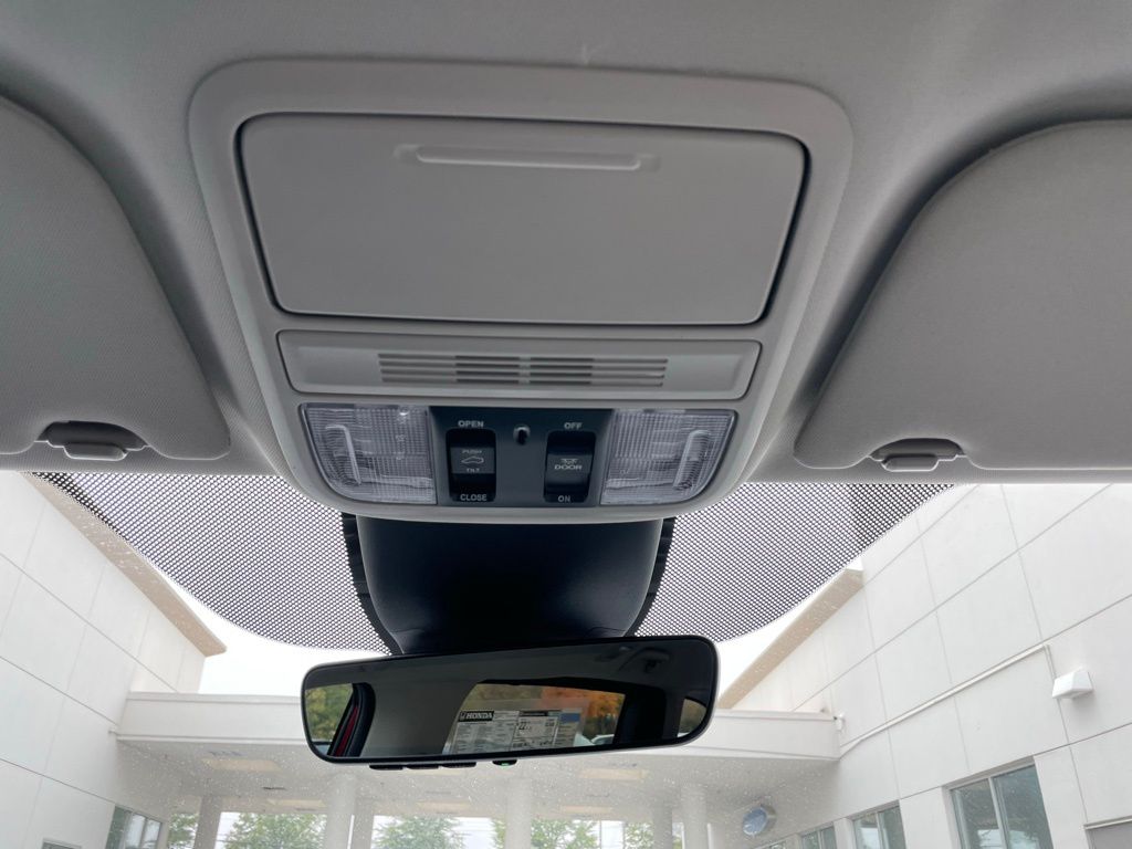 Thumbnail: 2026 Honda Odyssey - 16