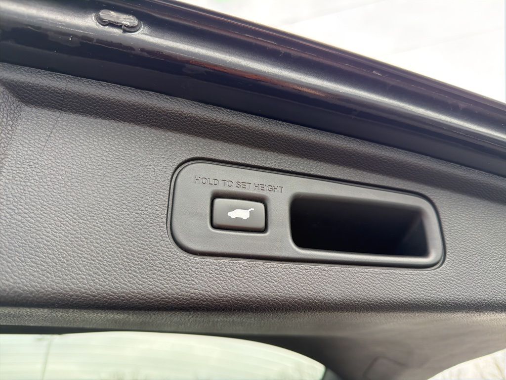 Thumbnail: 2023 Honda Odyssey - 23