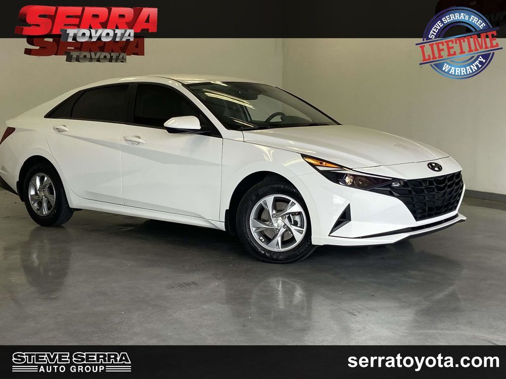 Serenity White Pearl 2023 Hyundai Elantra SE FWD Sedan Front-Wheel Drive Continuously Variable Transmission