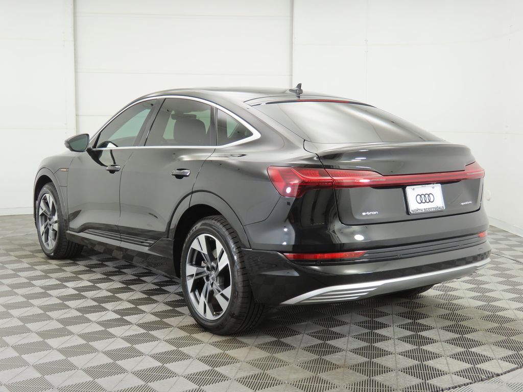 Thumbnail: 2020 Audi e-tron - 7