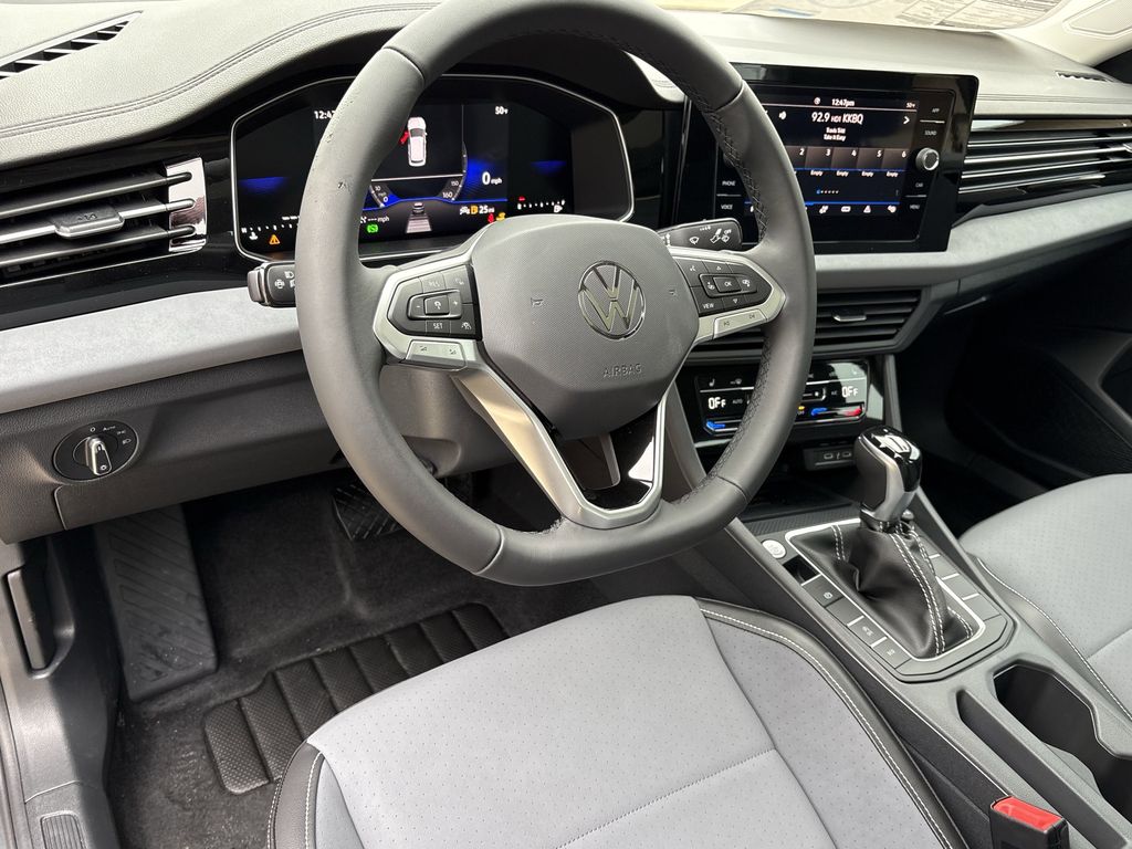 New 2026 Metallic Volkswagen 1.5T SE image 14