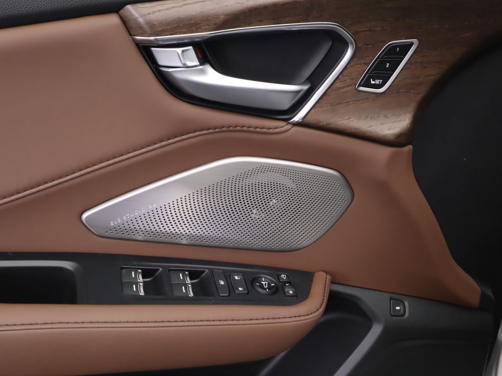 Thumbnail: 2026 Acura RDX - 25