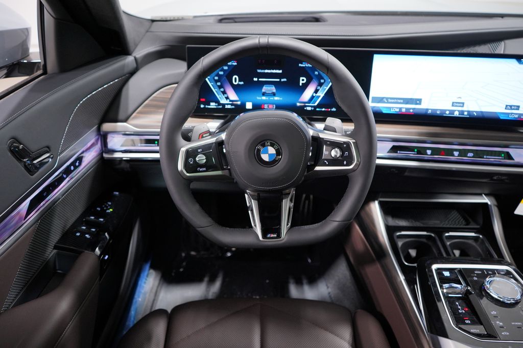 Thumbnail: 2026 BMW 7 Series - 9