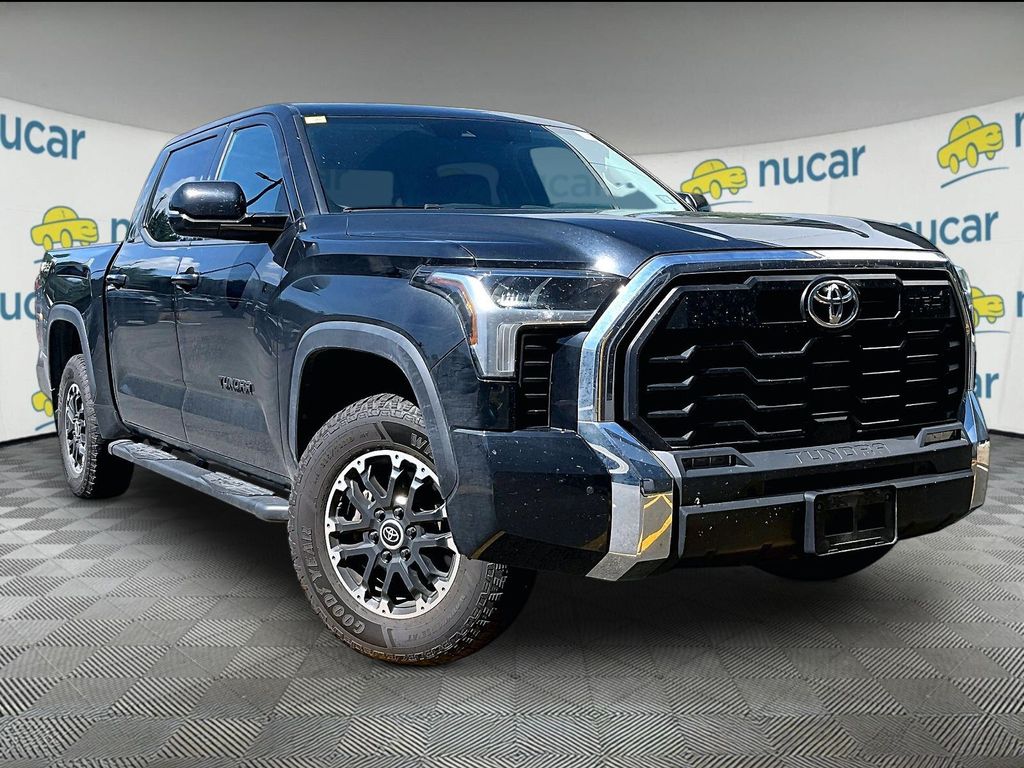 Midnight Black Metallic 2022 Toyota Tundra Pickup Truck Four-Wheel Drive Automatic