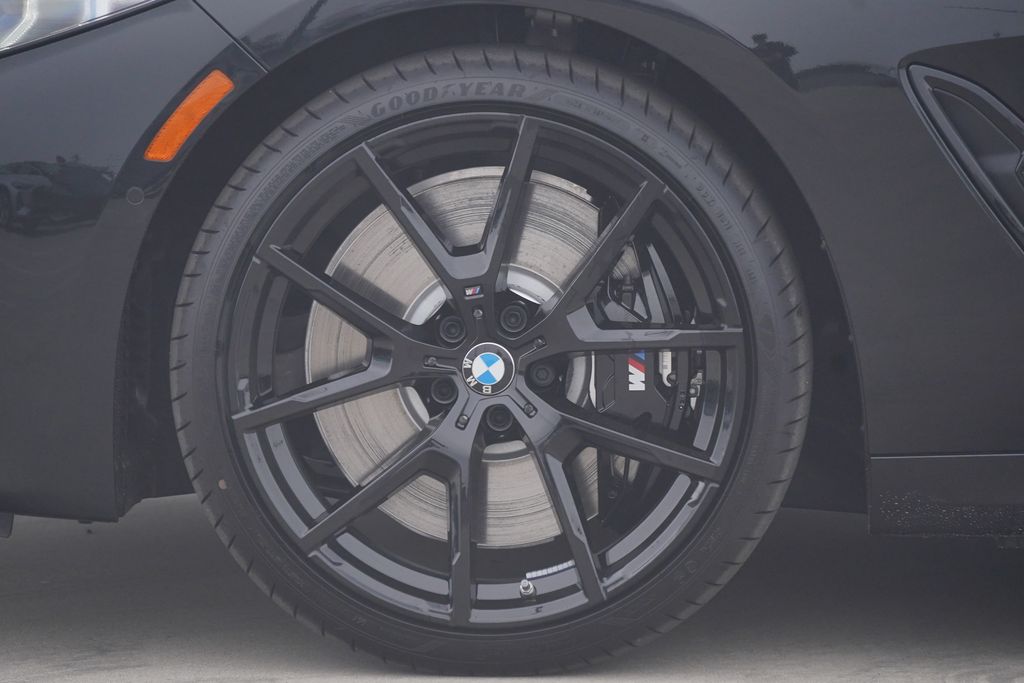 Thumbnail: 2026 BMW 8 Series - 5