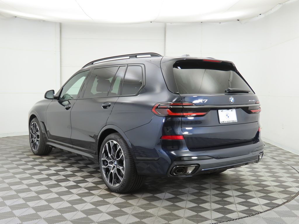 Thumbnail: 2026 BMW X7 - 7