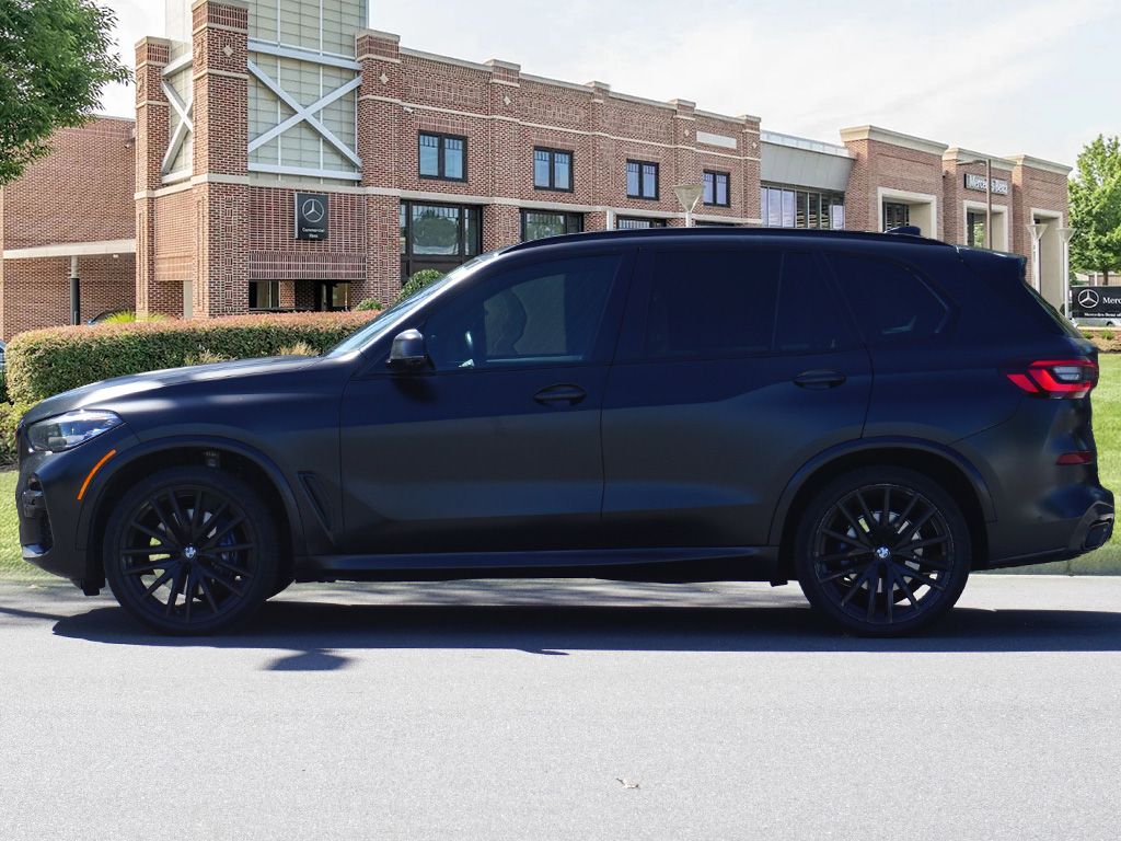 Thumbnail: 2022 BMW X5 - 8