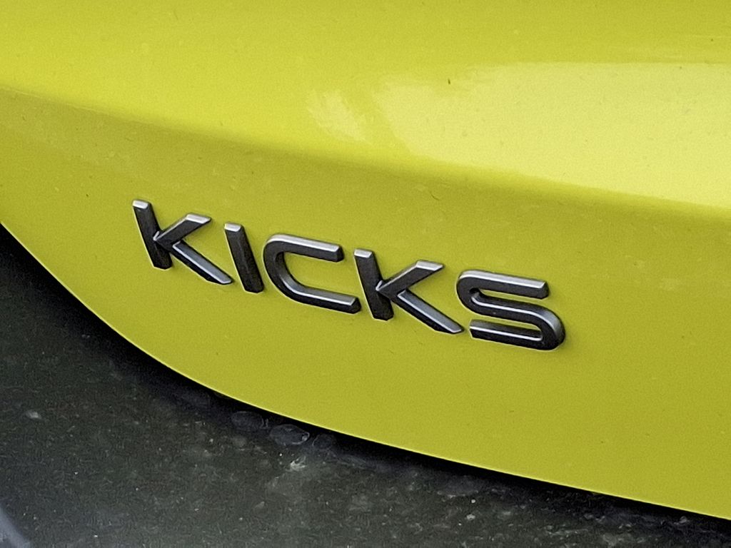 Thumbnail: 2026 Nissan Kicks - 10