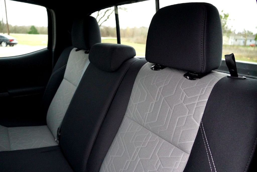 Used Car 2021 Toyota Tacoma  Trd Off-road For Sale Under $35,000 In Taylor, Texas