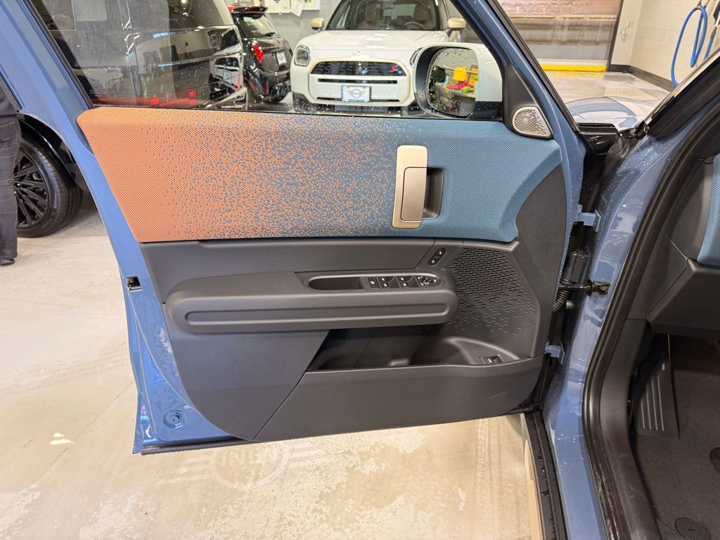 Thumbnail: 2026 MINI Cooper Countryman - 10