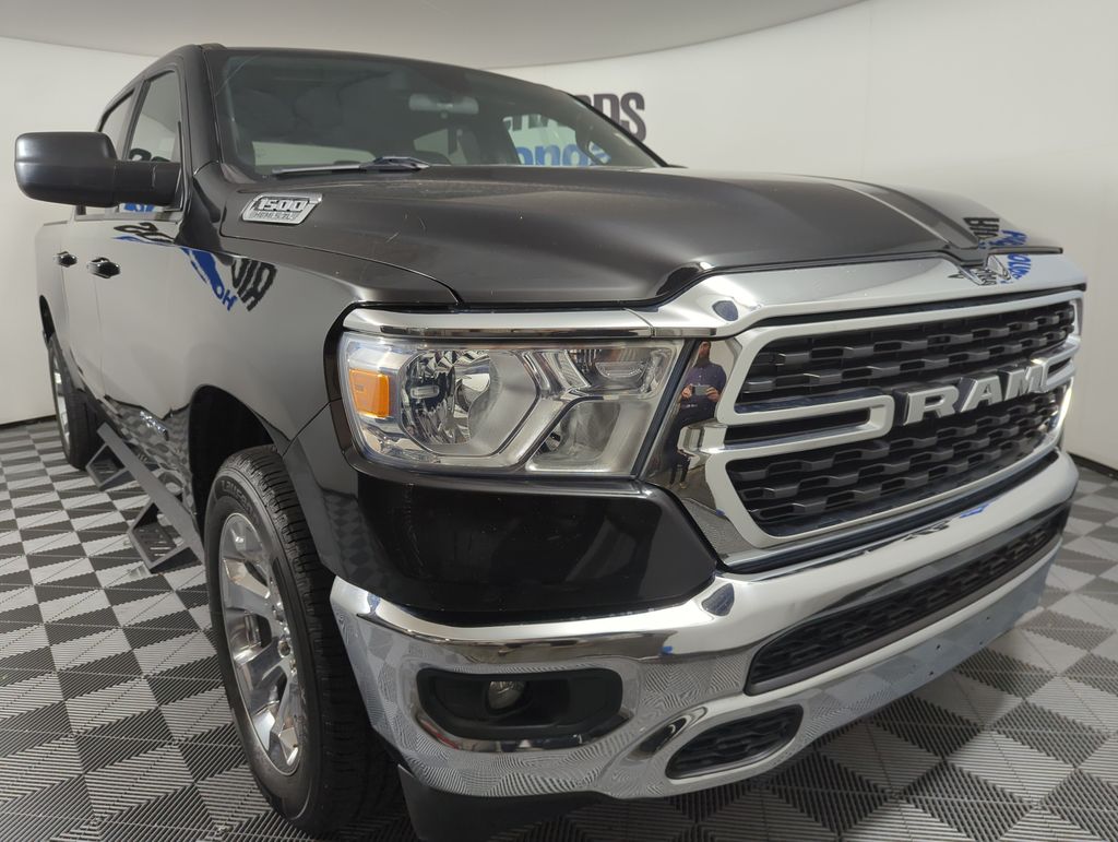 View vehicle photo 6