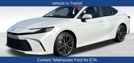 2025 Toyota Camry SE FWD