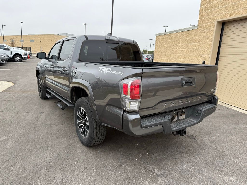 Thumbnail: 2021 Toyota Tacoma - 6