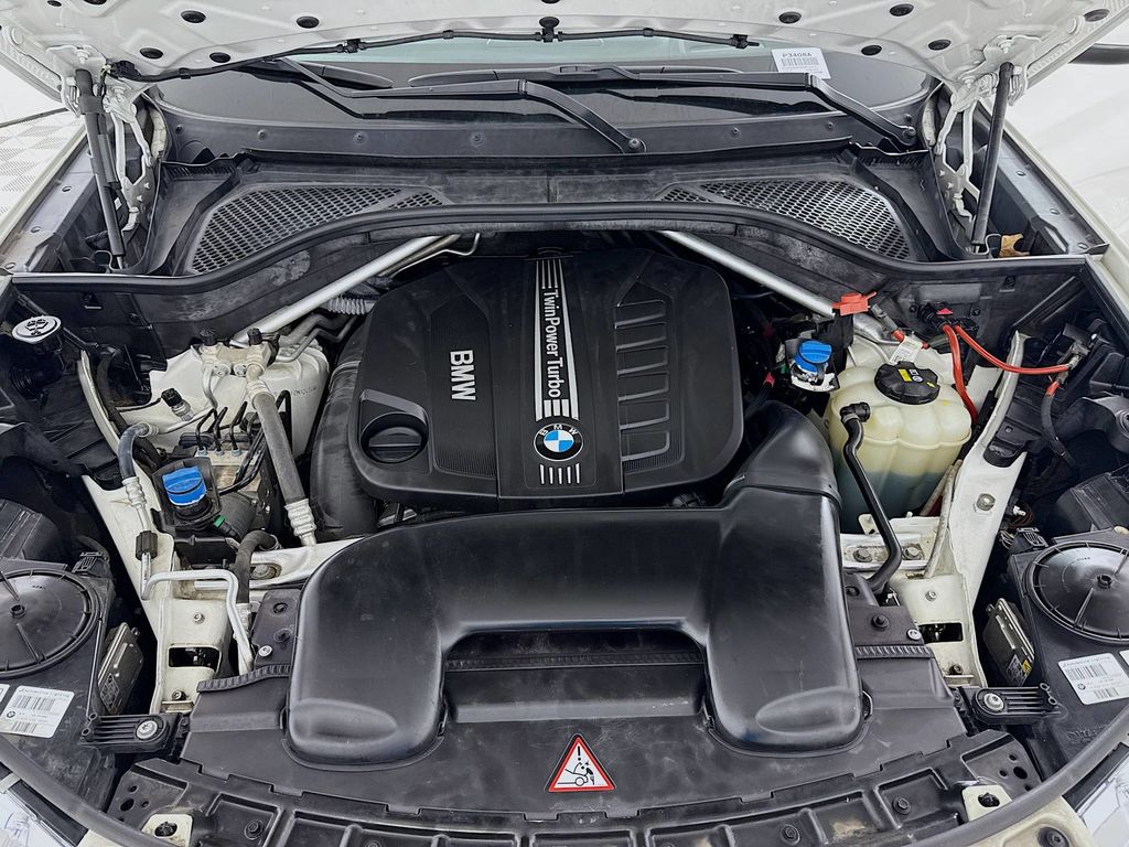 Thumbnail: 2015 BMW X5 - 31