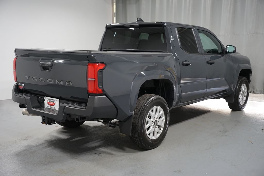 Thumbnail: 2024 Toyota Tacoma - 8