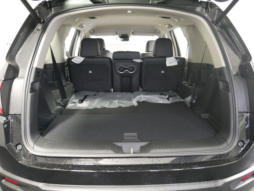Thumbnail: 2026 Honda Pilot - 8