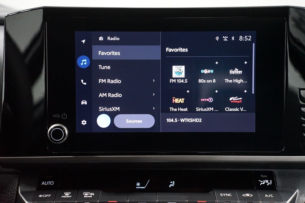 Thumbnail: 2025 Toyota Camry - 19