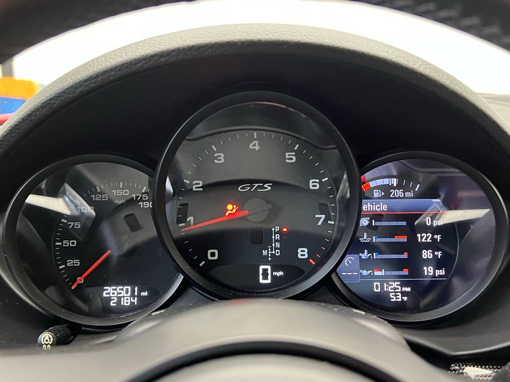 Thumbnail: 2018 Porsche 718 Cayman - 10