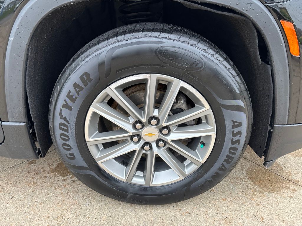 Used 2023 Chevrolet Traverse SUV