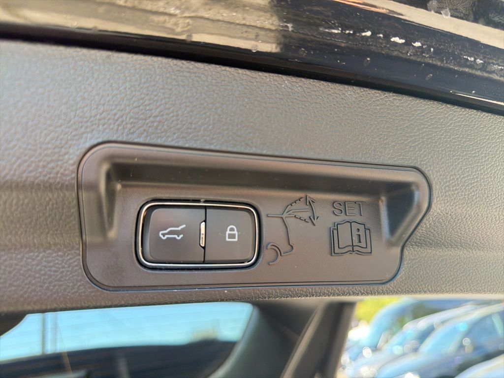 used 2022 Ford Explorer car, priced at $29,495