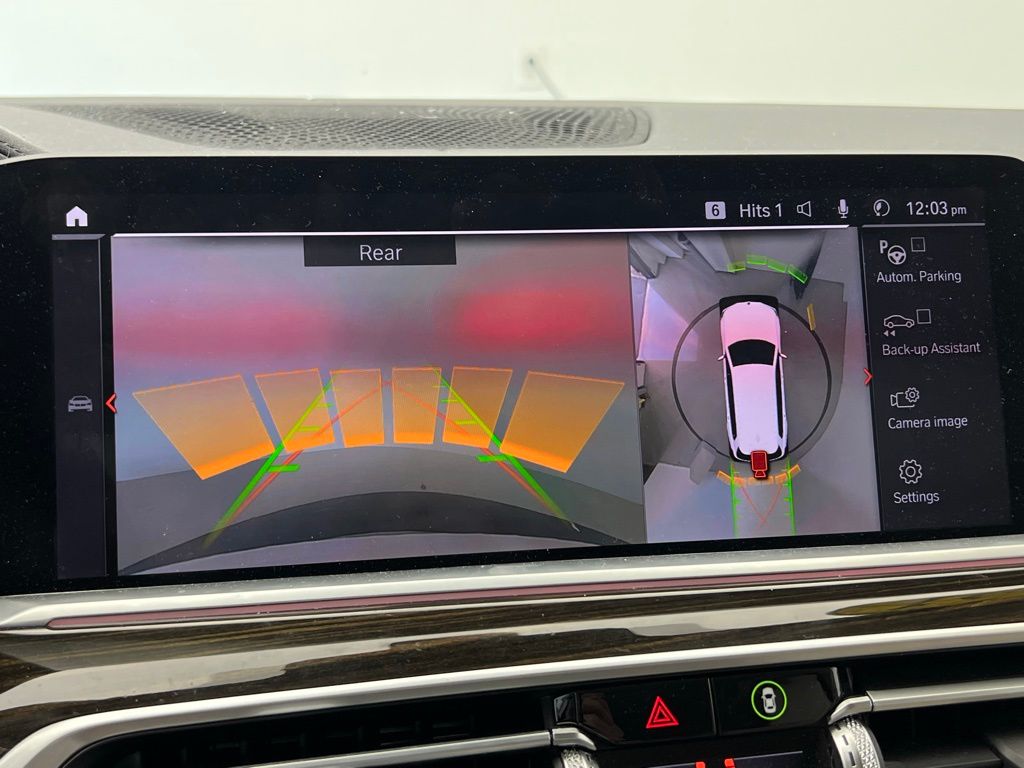Thumbnail: 2021 BMW X7 - 16