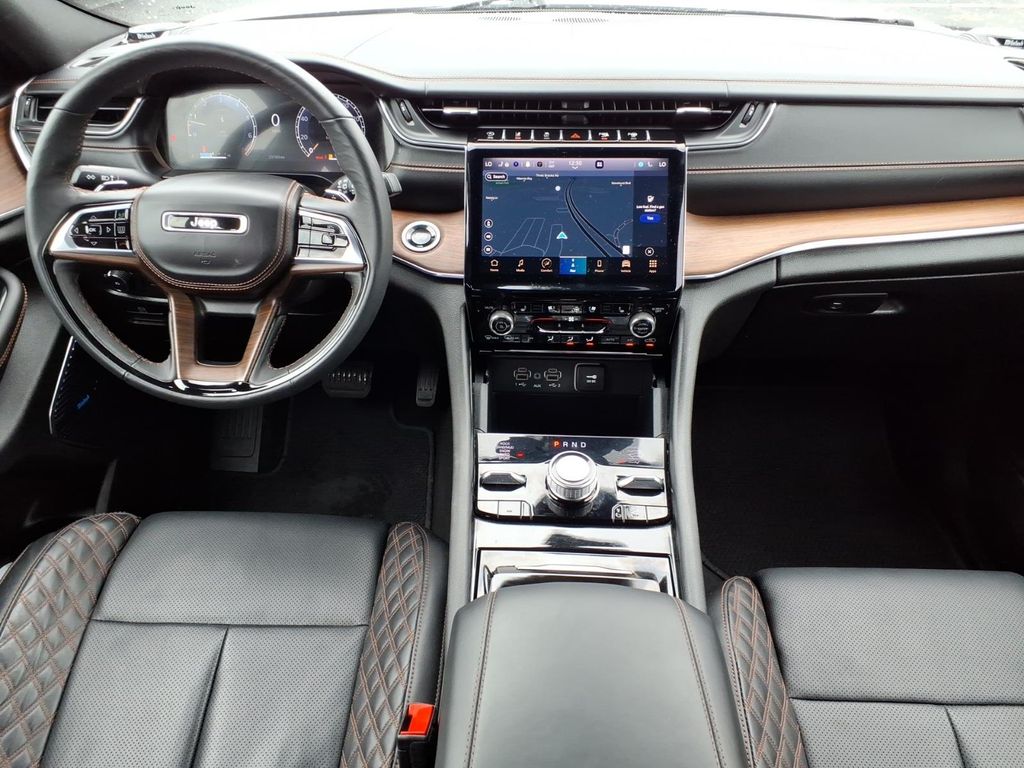 used 2024 Jeep Grand Cherokee car, priced at $44,950