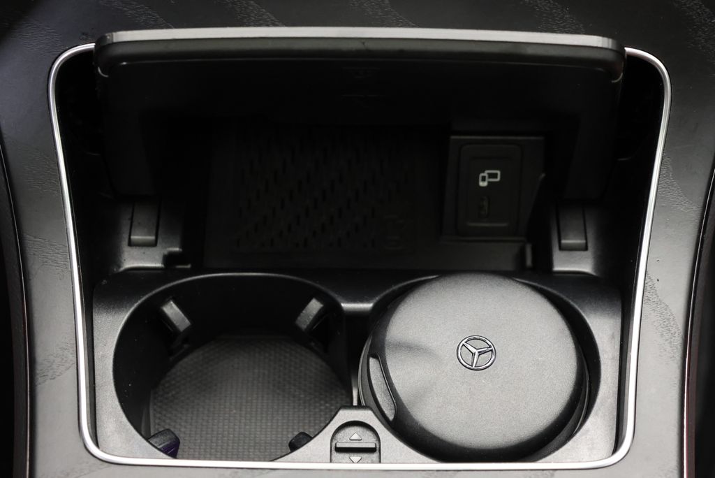 Thumbnail: 2023 Mercedes-Benz GLC - 27