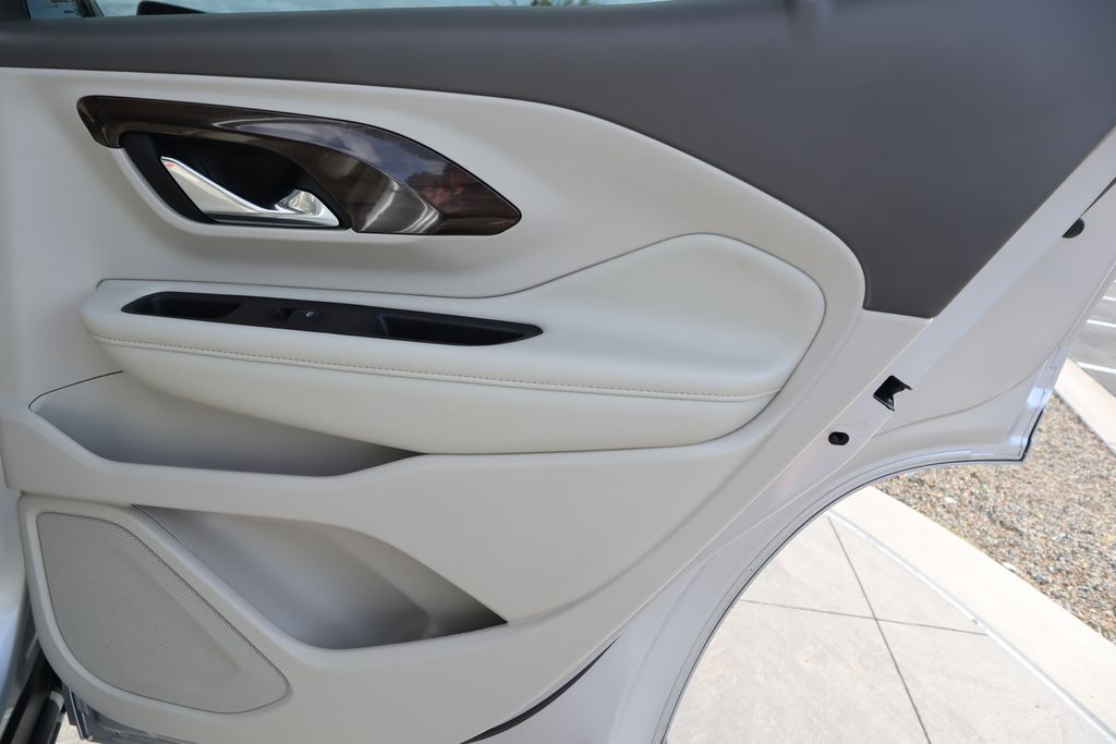 Thumbnail: 2020 GMC Terrain - 26