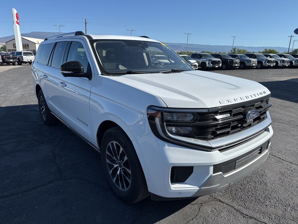 Oxford White 2025 Ford Expedition MAX Platinum 4WD SUV / Crossover Four-Wheel Drive Automatic