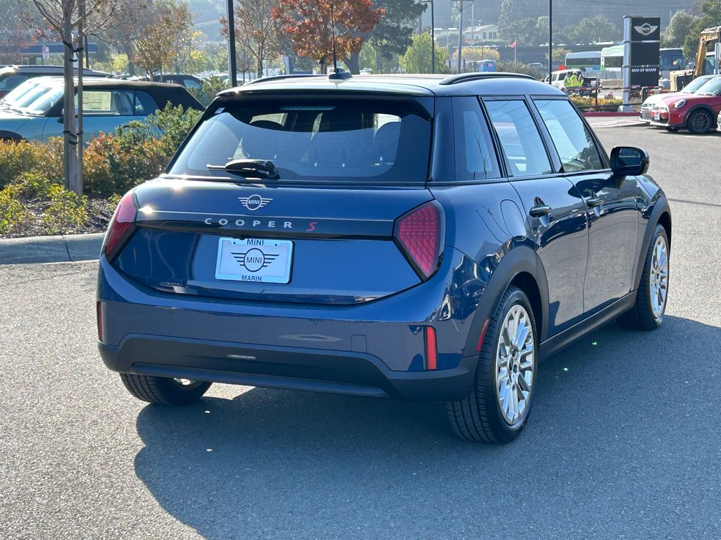 Thumbnail: 2026 MINI Cooper - 5