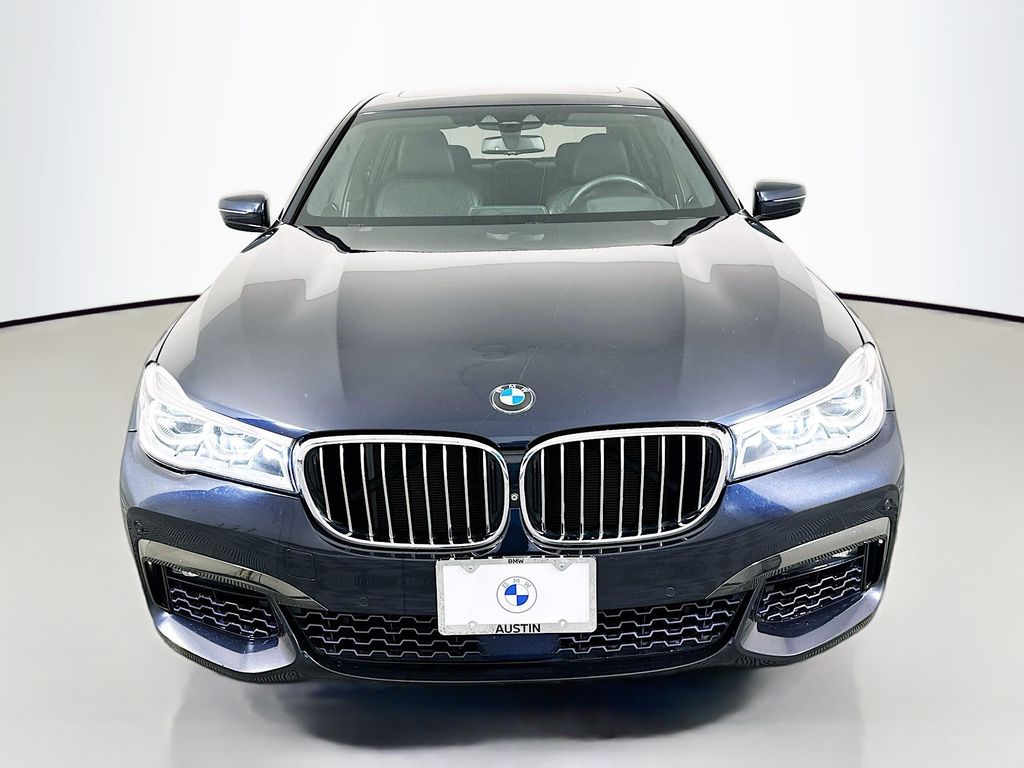 Thumbnail: 2016 BMW 7 Series - 2