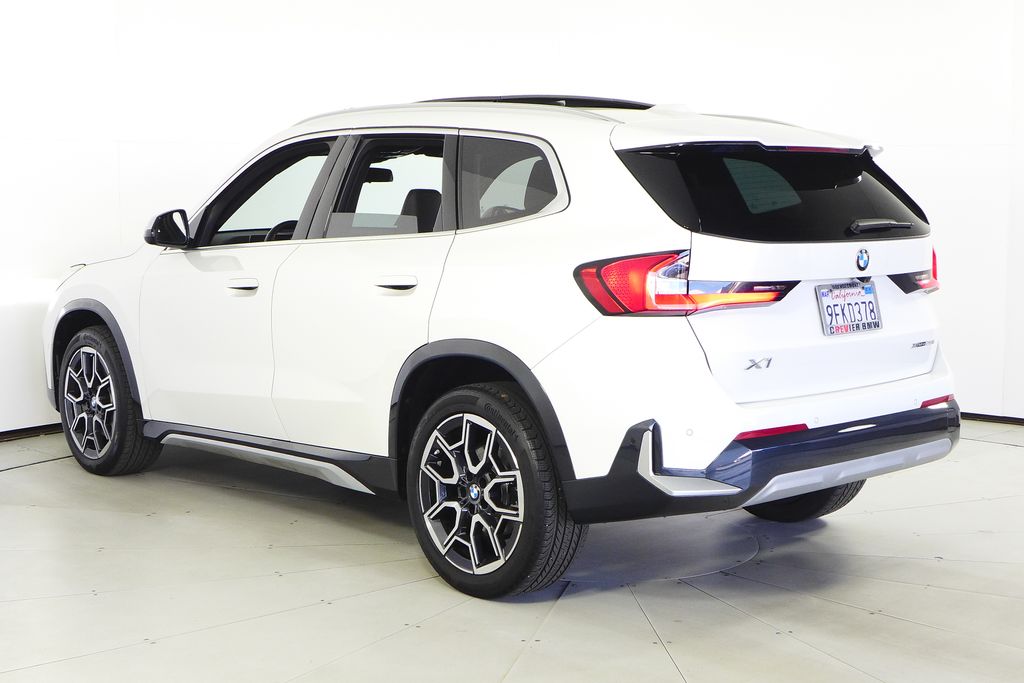 Thumbnail: 2023 BMW X1 - 9
