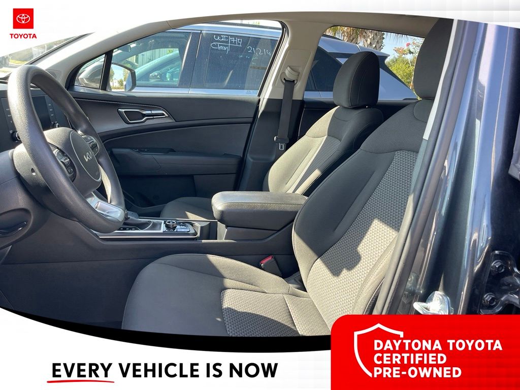 Used 2024 Kia Sportage SUV