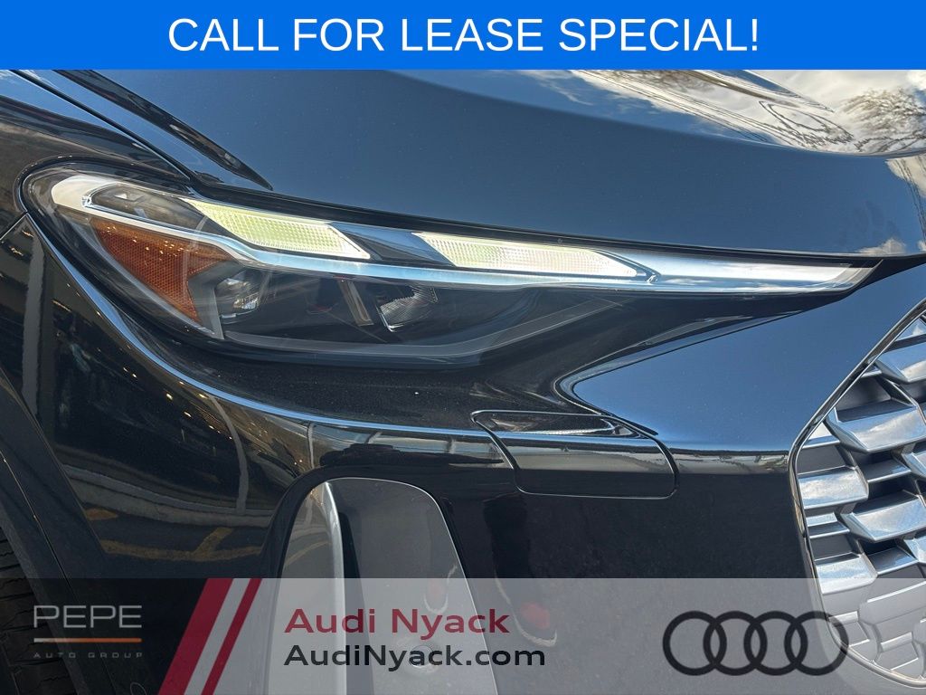 Used 2025 Black Audi  image 20